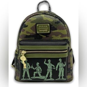 24HR DROP ⬇️ Toy Story soldiers Loungefly exclusive backpack